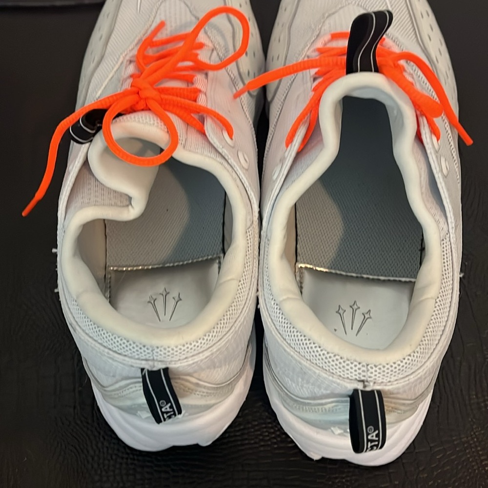 NIKE Air X Nocta Zoom Drive White Lace Up Sneakers - Picture 7 of 8